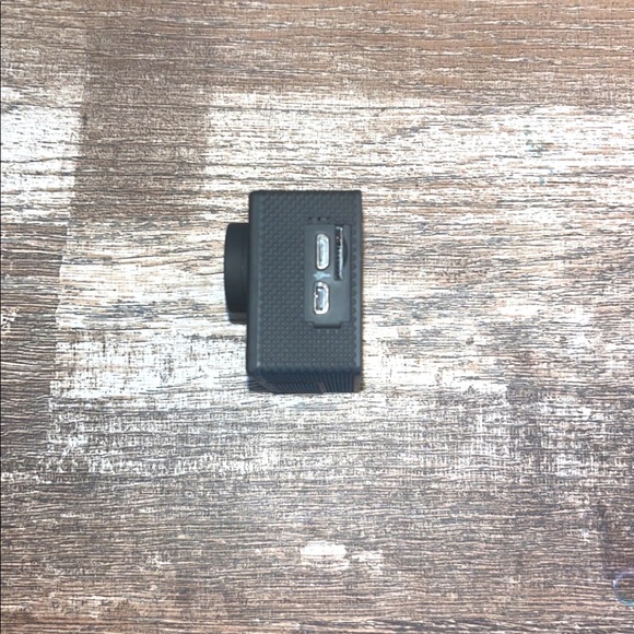 AKASO Ultra HD Waterproof GoPro - Picture 4 of 11